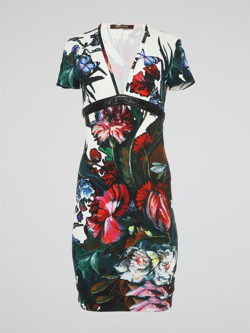 Step into a garden of elegance with the Floral Print Plunge Dress by Roberto Cavalli. This exquisite design features a plunging neckline that adds a touch of sensuality, while the vibrant floral print captures the essence of blooming romance. With its flattering silhouette and impeccable craftsmanship, this dress is the epitome of sophistication, ensuring you'll turn heads at any event.