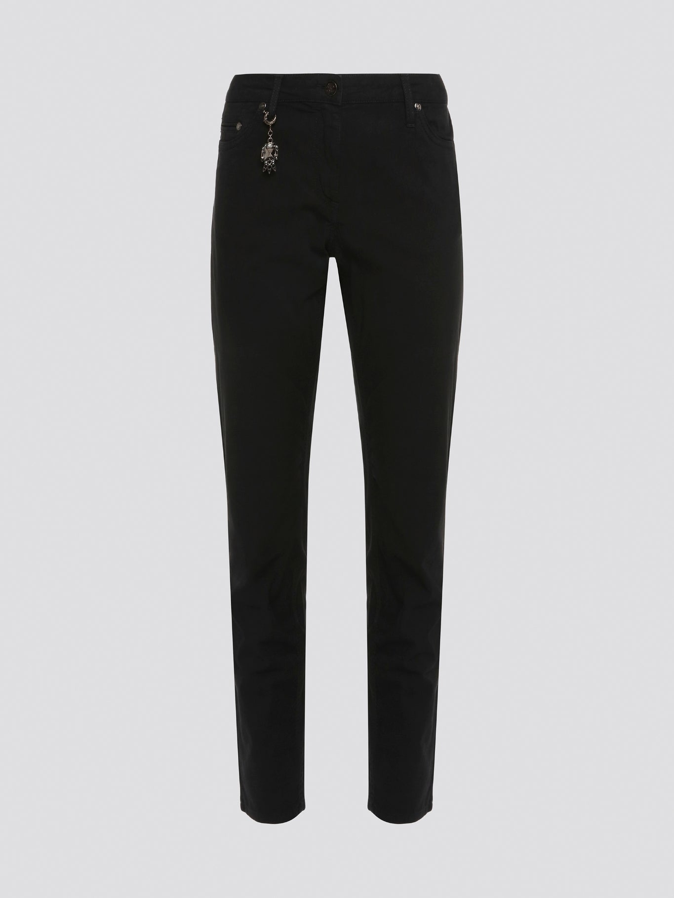 Step out in style with these sleek and versatile Black Skinny Fit Jeans from Roberto Cavalli. Made from premium quality denim, these jeans hug your curves in all the right places while offering unbeatable comfort. Whether dressed up with heels or down with sneakers, these jeans are a must-have for any fashion-forward wardrobe.