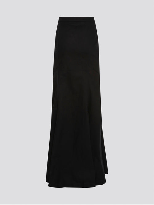 Feel like a queen in the Roberto Cavalli Black Maxi Skirt, exuding elegance and sophistication with every step you take. This stunning piece is crafted with exquisite attention to detail, featuring a flattering silhouette that will make you stand out from the crowd. Elevate your style game and make a statement with this luxurious wardrobe essential.