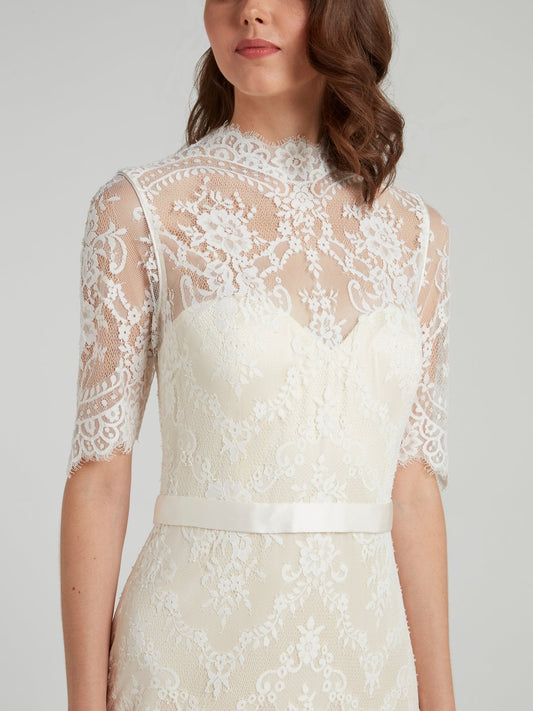 White Back Button Half Sleeve Lace Bridal Dress