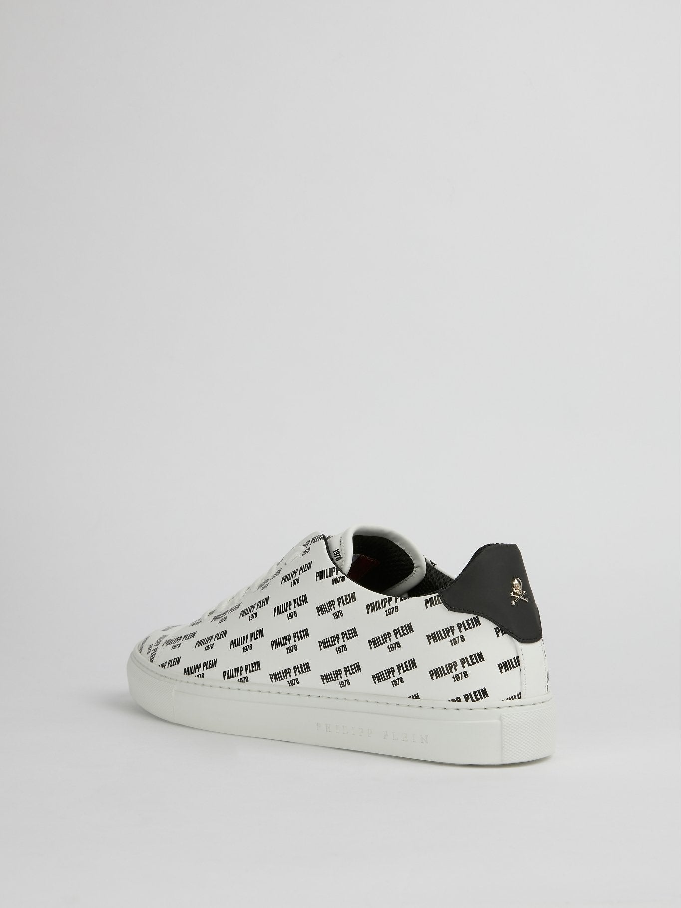 Yaeger White Monogram Print Low Top Sneakers