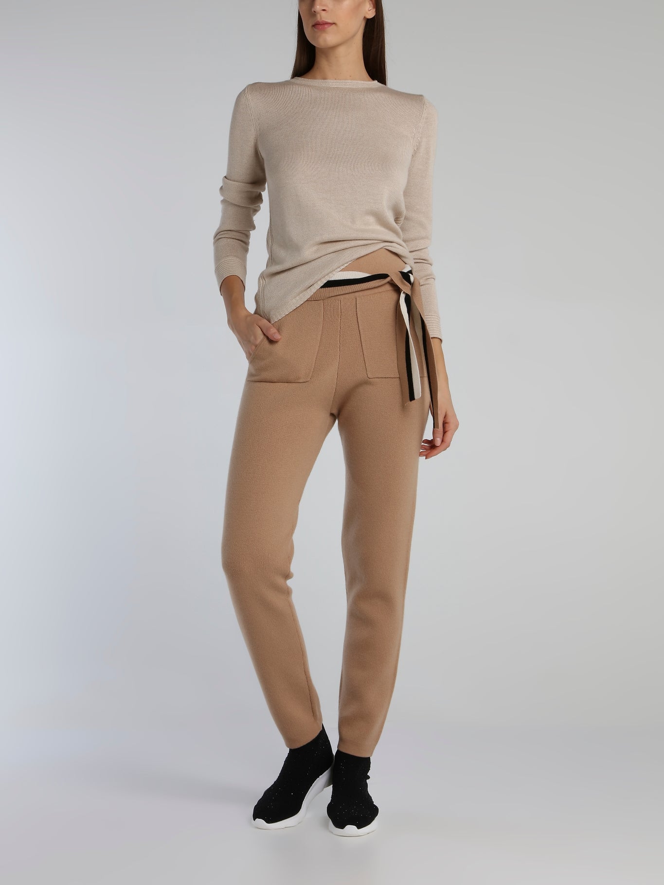 Berlin Beige Crewneck Basic Sweater