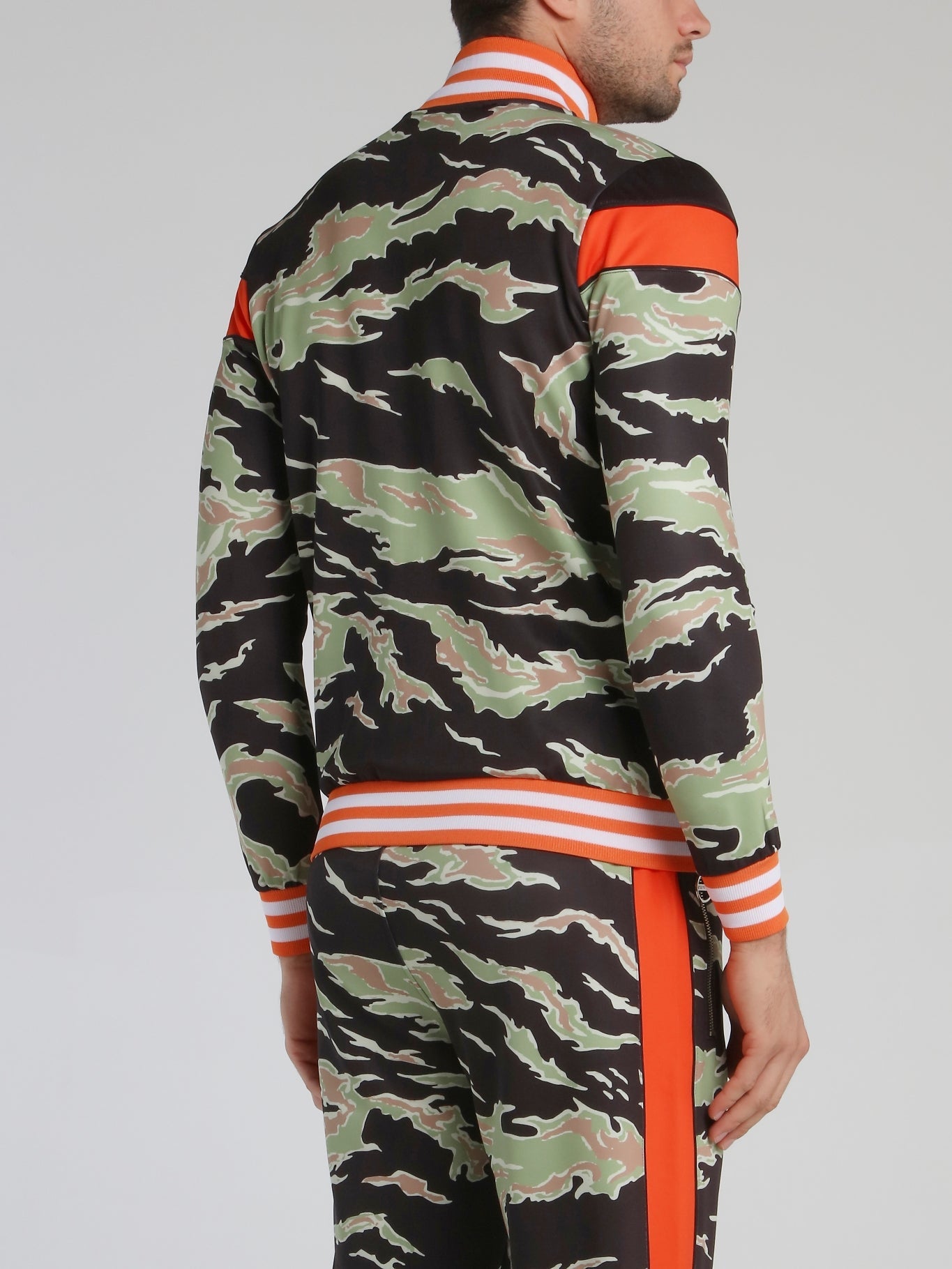 Stripe Trim Camo Sweatshirt